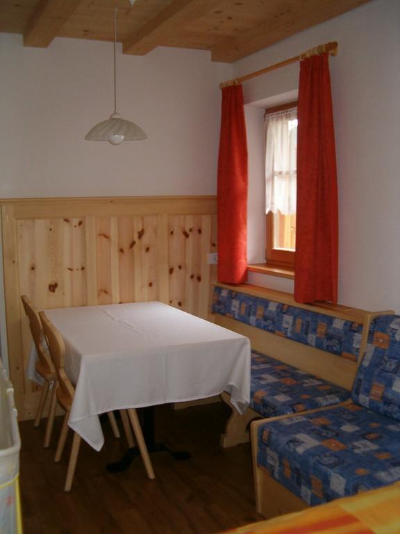 Ferienwohnung Valtnerhof Innichen Zimmer foto