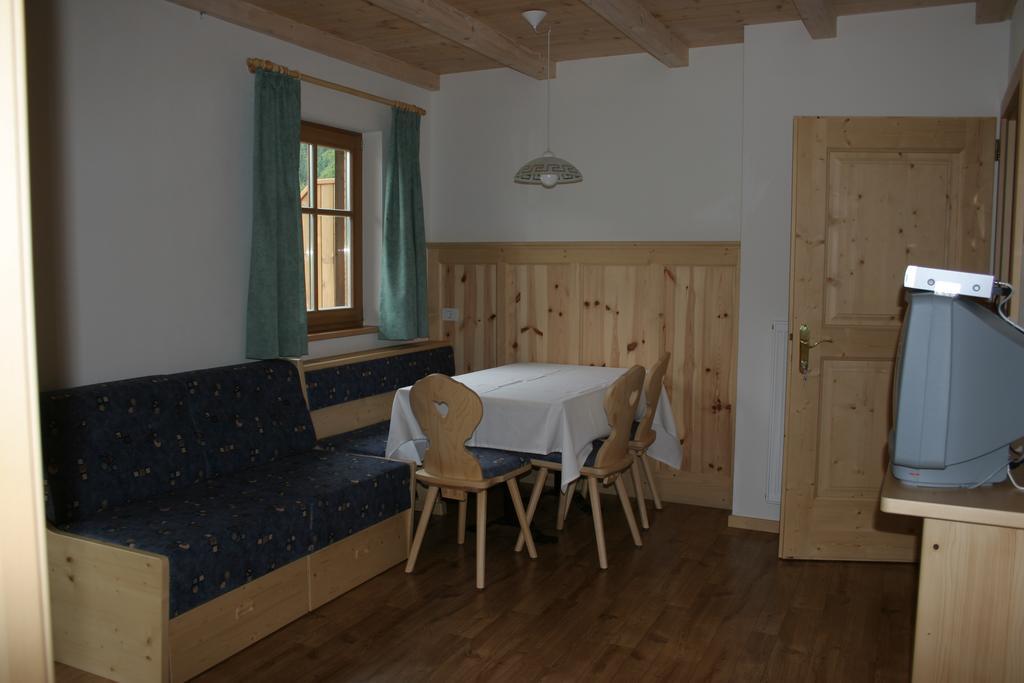 Ferienwohnung Valtnerhof Innichen Zimmer foto